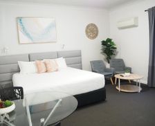 Australia New South Wales Warners Bay vacation rental compare prices direct by owner 13458595