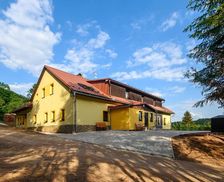 Czechia Hradec Kralove Bernartice vacation rental compare prices direct by owner 27020042