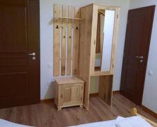 Romania Hunedoara Petrila vacation rental compare prices direct by owner 27078562