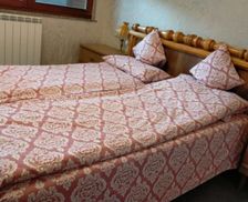 Romania Suceava Gura Humorului vacation rental compare prices direct by owner 26211243