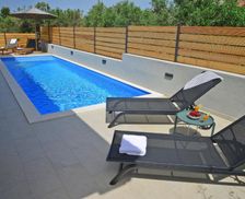 Croatia Solta Island Maslinica vacation rental compare prices direct by owner 28373097