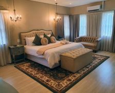 South Africa Gauteng Sandown vacation rental compare prices direct by owner 26073872