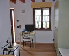 Italy Friuli Venezia Giulia Cormòns vacation rental compare prices direct by owner 15999445