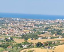 Italy Abruzzo Cappelle sul Tavo vacation rental compare prices direct by owner 26162941
