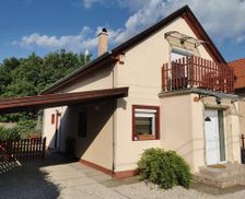 Hungary Fejer Velence vacation rental compare prices direct by owner 26721430