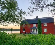 Sweden Västra Götaland Håcksvik vacation rental compare prices direct by owner 14247281