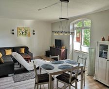 Germany Brandenburg Lindenhagen vacation rental compare prices direct by owner 26177144