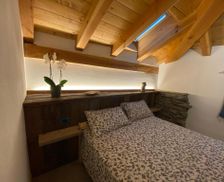 Italy Valle d'Aosta Aymavilles vacation rental compare prices direct by owner 26799812