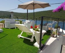 Montenegro Tivat County Bigova vacation rental compare prices direct by owner 13938551