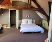 France Auvergne Dompierre-sur-Besbre vacation rental compare prices direct by owner 27035824