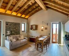 Italy Lombardy Colico vacation rental compare prices direct by owner 28726010
