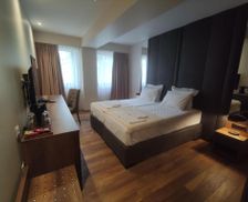 Republic of North Macedonia  Veles vacation rental compare prices direct by owner 26394224