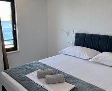 Croatia Split-Dalmatia County Brist vacation rental compare prices direct by owner 26971731