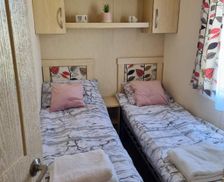 United Kingdom Essex Jaywick Sands vacation rental compare prices direct by owner 26354934