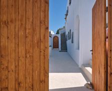Greece Paros Naousa vacation rental compare prices direct by owner 29205544