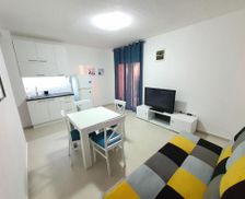 Montenegro Budva County Budva vacation rental compare prices direct by owner 28129797