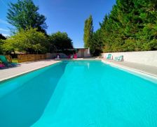 France Nouvelle-Aquitaine Bellon vacation rental compare prices direct by owner 26810497