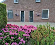 Netherlands Noord-Holland Hem vacation rental compare prices direct by owner 26659647