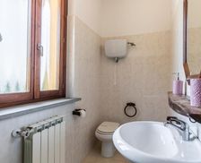 Italy Umbria Gubbio vacation rental compare prices direct by owner 29152885