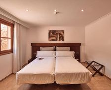 Spain Majorca Estellencs vacation rental compare prices direct by owner 13914086