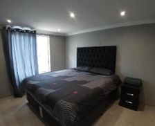 South Africa Gauteng Vaal Marina vacation rental compare prices direct by owner 15039324