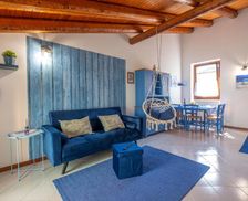 Italy Lombardy Riva di Solto vacation rental compare prices direct by owner 27549246