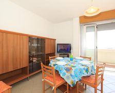 Italy Emilia-Romagna Lido di Pomposa vacation rental compare prices direct by owner 35231830