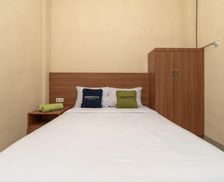 Indonesia Sumatra Palembang vacation rental compare prices direct by owner 17463404