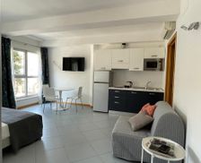 Italy Marche Civitanova Marche vacation rental compare prices direct by owner 24219046