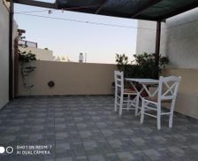 Greece Syros Ermoupoli vacation rental compare prices direct by owner 28134205