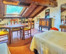 Italy Lombardy Travacò Siccomario vacation rental compare prices direct by owner 26086749