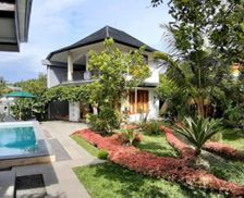 Indonesia Bali Mayong vacation rental compare prices direct by owner 26685393