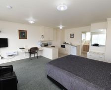 New Zealand Taranaki Hawera vacation rental compare prices direct by owner 13714363