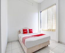 Indonesia Central Java Semarang vacation rental compare prices direct by owner 27022804