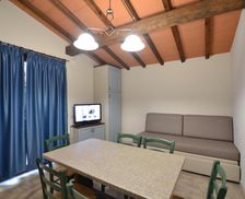 Italy Tuscany Marina di Bibbona vacation rental compare prices direct by owner 26942861