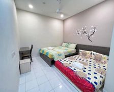 Malaysia Johor Ulu Tiram vacation rental compare prices direct by owner 26331019