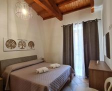 Italy Calabria Crotone vacation rental compare prices direct by owner 26343820