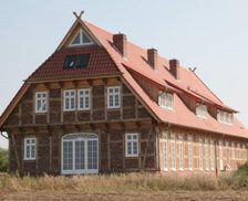 Germany Mecklenburg-Pomerania Funfseen vacation rental compare prices direct by owner 13643403