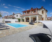 Croatia Istria Čabrunići vacation rental compare prices direct by owner 27347474
