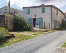 France New Aquitaine Clion vacation rental compare prices direct by owner 13793884