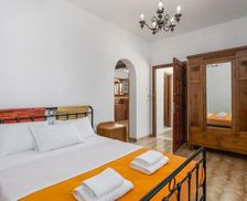 Greece Milos Adamantas vacation rental compare prices direct by owner 28269170