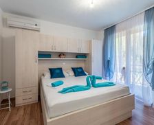 Croatia Split-Dalmatia County Stanići vacation rental compare prices direct by owner 14703975