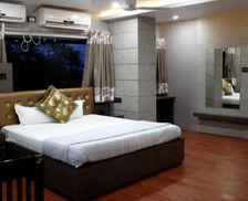 India Assam Guwahati vacation rental compare prices direct by owner 18233827