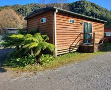 Australia Tasmania Queenstown vacation rental compare prices direct by owner 27797034