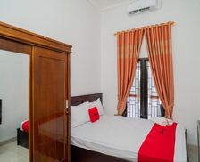 Indonesia Central Kalimantan Palangkaraya vacation rental compare prices direct by owner 26028199