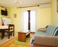 Croatia Dubrovnik-Neretva County Lovište vacation rental compare prices direct by owner 13685524