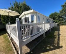 United Kingdom Norfolk Great Yarmouth vacation rental compare prices direct by owner 27835157