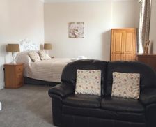 United Kingdom Clwyd Llandudno vacation rental compare prices direct by owner 17961717