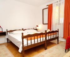 Croatia Hvar Island Jelsa vacation rental compare prices direct by owner 14438970