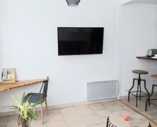 France Nord-Pas-de-Calais Maubeuge vacation rental compare prices direct by owner 26649830